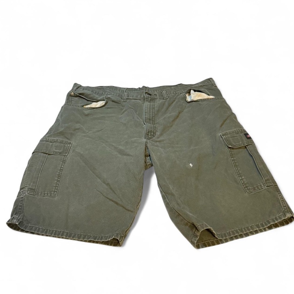 Men's Dickies Olive Cargo Shorts - Casual Utility Style
